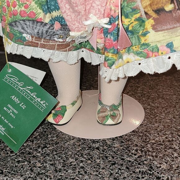 Bob Timberlake Goebel Collectible Abby Liz Musical Doll Designed by Bette Ball - Picture 9 of 10